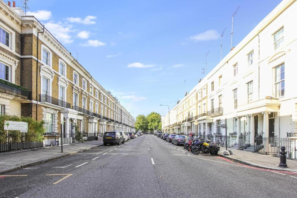 Ferienwohnung Fancy Basement Flat A London Exterior foto